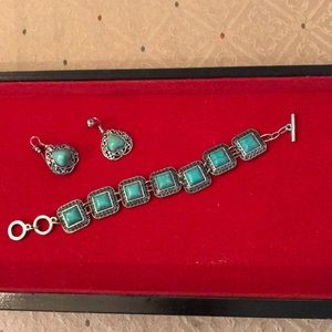 Bracelet & Earrings Set